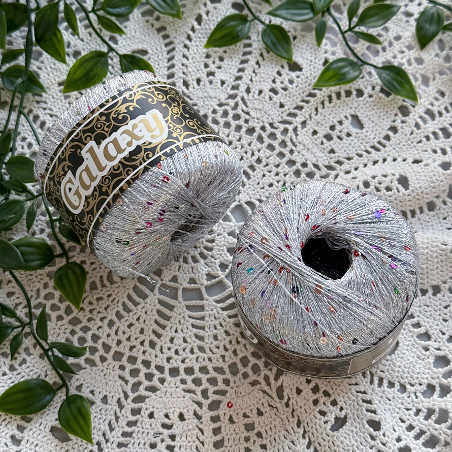 Galaxy 112 (серебро с разноцветными пайетками)